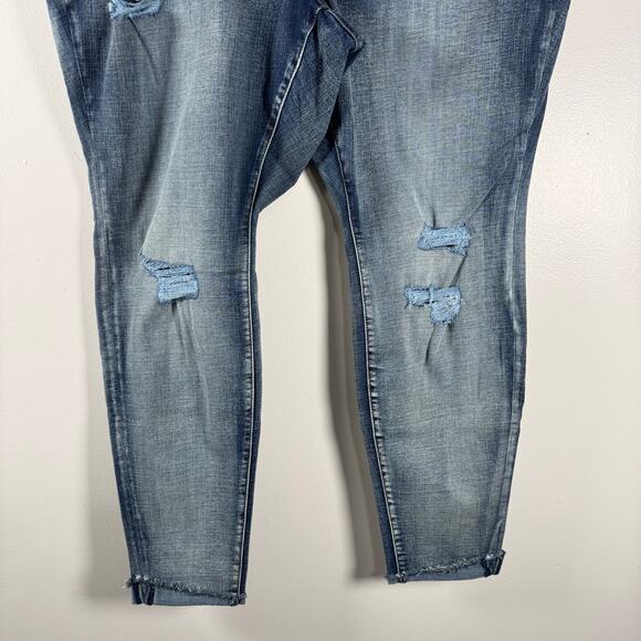 NWT Lane Bryant Women's Blue Stretch Distressed High Rise Skinny Jeans Size 22 - Picture 3 of 12